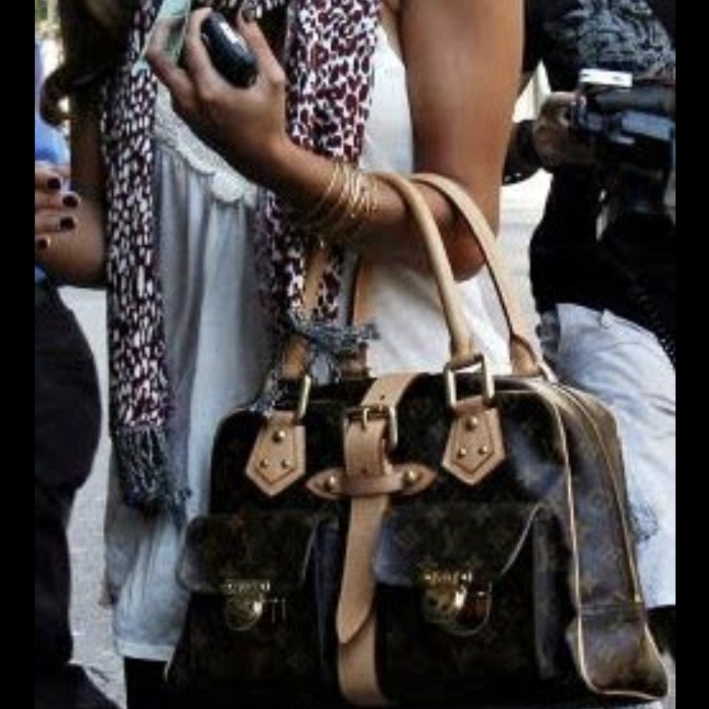 πSALEπLouis Vuitton Manhattan GM - Picture 14 of 15